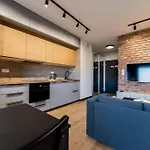 شقة Modena Jezyce Deluxe By Bookinghost