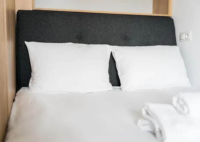 Apartment Modena Jezyce Deluxe By Bookinghost Poznan