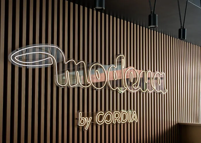 Apartment Modena Jezyce Deluxe By Bookinghost