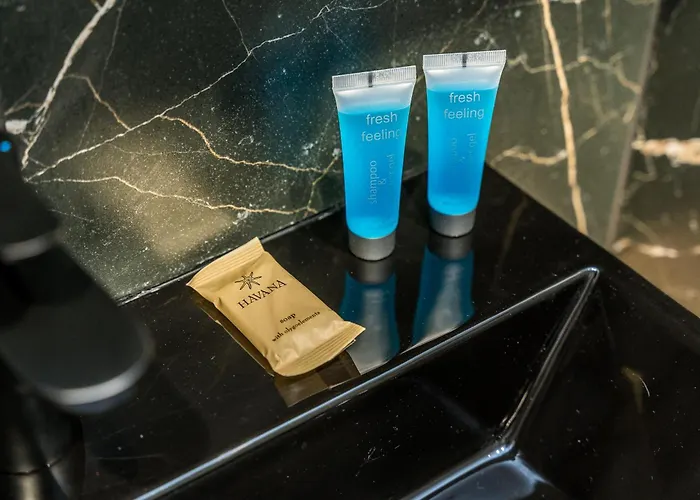 Modena Jezyce Deluxe By Bookinghost